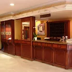 Le Marly Hotel