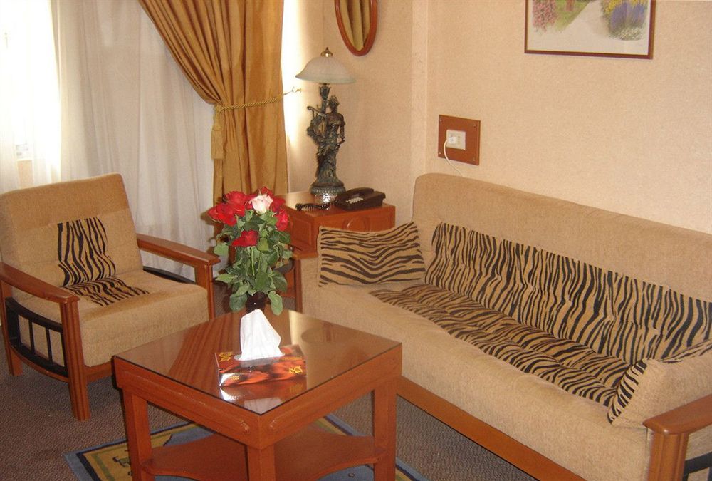 Le Marly Hotel
