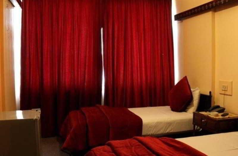Le Marly Hotel 3*