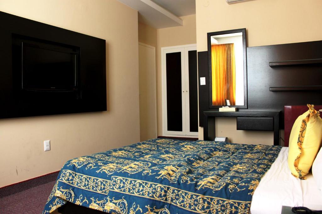 Hotel Le Marly 3*